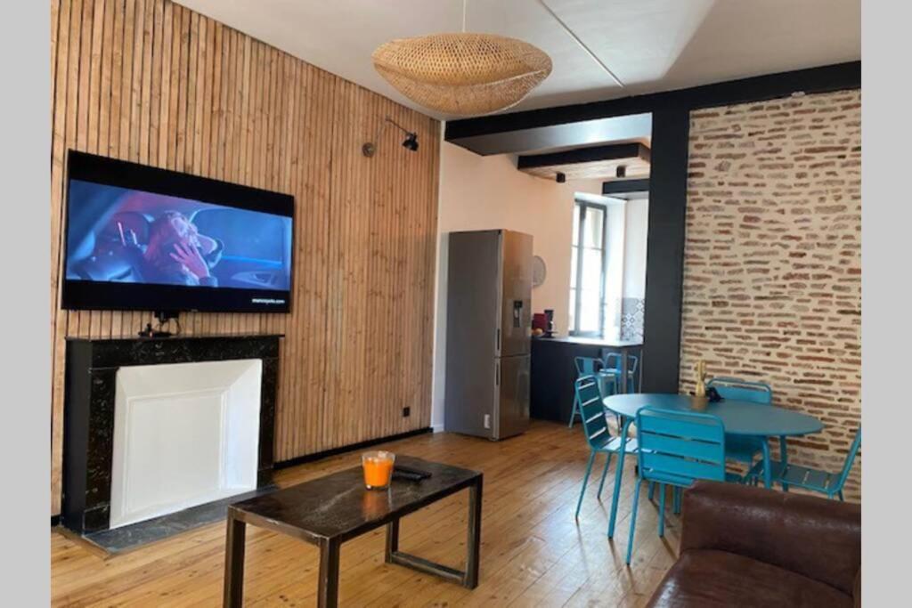 60 M2 Au Coeur Du Centre Ville Cahors Esterno foto