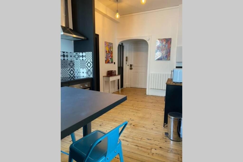 60 M2 Au Coeur Du Centre Ville Cahors Esterno foto