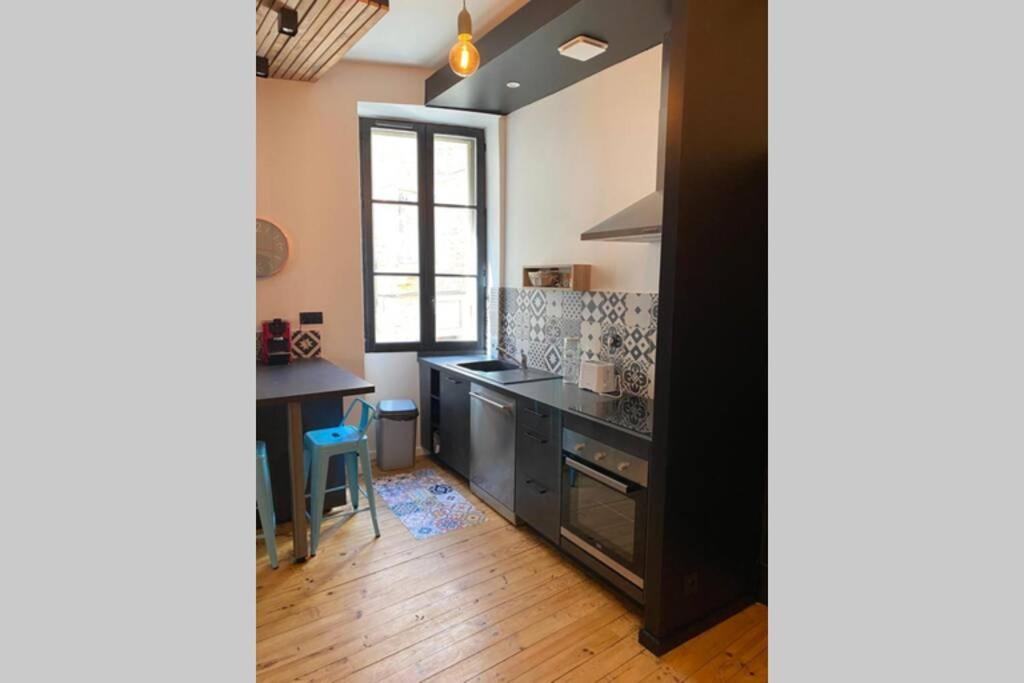 60 M2 Au Coeur Du Centre Ville Cahors Esterno foto