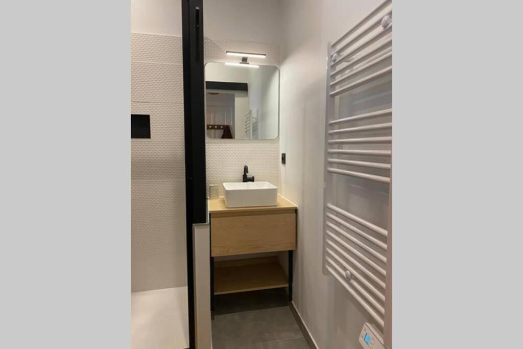 60 M2 Au Coeur Du Centre Ville Cahors Esterno foto