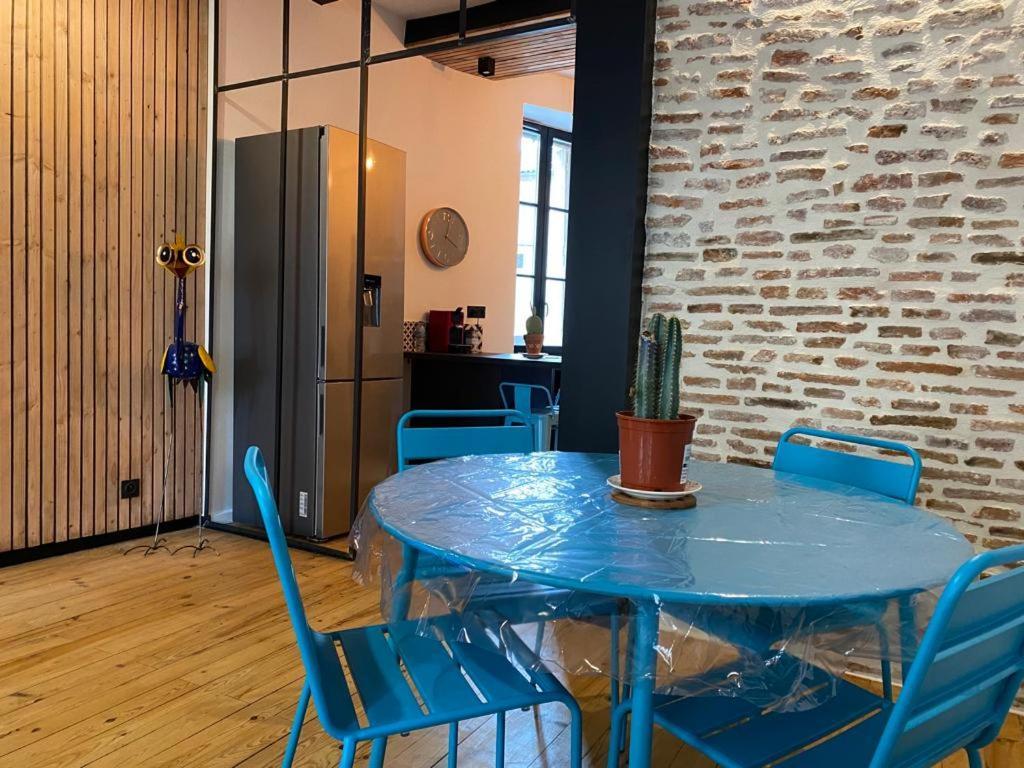60 M2 Au Coeur Du Centre Ville Cahors Esterno foto